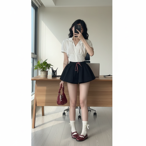 กระโปรงมินิสั้นผู้หญิงแบบสั่งทำ ทรงเข้ารูป ยืดหยุ่นได้ ใส่ลำลองหรือทำงานได้ ผลิตโดยโรงงาน OEM - Product Image 1