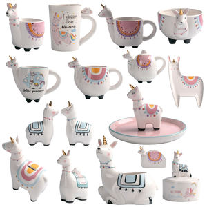 Porte-cure-dents en céramique en forme de licorne. Personnalisé, peint à la main en 3D, un centre de <span class=keywords><strong>table</strong></span> fantaisiste et hygiénique pour rehausser votre <span class=keywords><strong>table</strong></span> à manger - Product Image 5