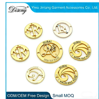 Étiquettes métalliques personnalisées avec logo, marquage en relief, quincaillerie pour sacs à main, vêtements, chaussures, abayas, hijabs, accessoires, haute qualité