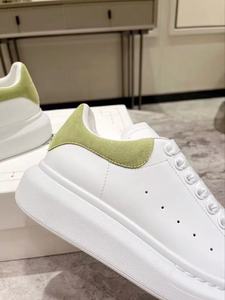 Sneakers di Lusso in Pelle Verniciata di Alta Qualità per Uomo e <span class=keywords><strong>Donna</strong></span>, <span class=keywords><strong>Scarpe</strong></span> Casual Sportive <span class=keywords><strong>da</strong></span> Corsa e Passeggio - Product Image 6