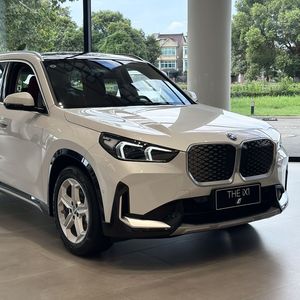 Nouveaux véhicules BMW <span class=keywords><strong>iX1</strong></span> xDrive30L M Sport 2025-2026 – SUV électriques à <span class=keywords><strong>prix</strong></span> réduit - Product Image 3