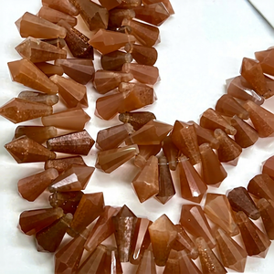 ลูกปัดมูนสโตนรูปนิ้วสำหรับทำเครื่องประดับสีน้ำตาลขนาด8นิ้วสีชมพูขนาด7x14มม. - Product Image 1