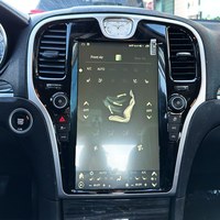 Autoradio vertical à grand écran tactile de Style Tesla de 13.6 pouces pour Chrysler 300c 2013-2023 pièces d'accessoires automobiles Android