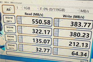 SSD SATA Interno in Plastica da 2,5 Pollici, Logo OEM Personalizzabile, Alta Velocità di Lettura/Scrittura per Laptop/Desktop - Product Image 5