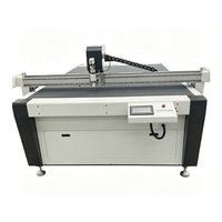 Machine de découpe automatique de tissus CNC 1625, machine de découpe à couteau oscillant