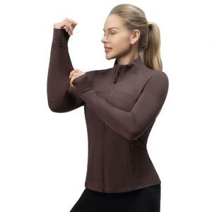 Veste de sport décontractée à manches longues pour femme Luludarling, respirante, idéale pour le yoga, coupe ajustée avec logo frontal, grandes tailles - Product Image 4