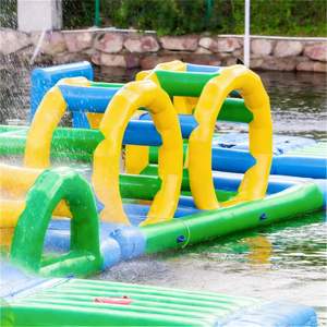Set di Giochi Gonfiabili Galleggianti per Piscine, Laghi e Mare, Grandi Attrazioni Acquatiche Non Elettriche per Parchi e Divertimento - Product Image 2