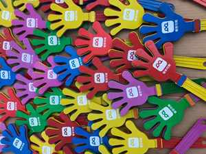 Bâtons à claquer lumineux en ABS – Lots promotionnels pour événements et fêtes – Logo personnalisé disponible - Product Image 3