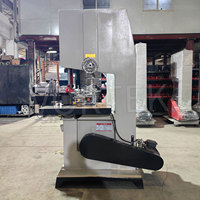Scie à ruban verticale Vortek MJG396U pour le travail du bois, composant moteur essentiel, puissance 5,5/7,5 kW, 380V/220V, largeur de coupe 300 mm, max. 400 mm