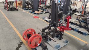 Máquina de entrenamiento de Abducción de Cadera multiángulo 3D de fuerza de gimnasio con martillo cargado de placa de - Product Image 4