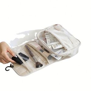 Pochette en maille polyester grande capacité avec logo et design personnalisés, à suspendre pour voyage, trousse de maquillage, fermeture éclair – Vente chaude - Product Image 5