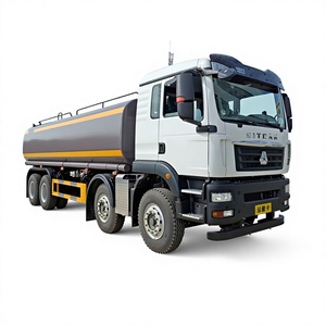 Autocisterna Sinotruk SITRAK 8x4 a 12 ruote da 25-30 m³ per irrigazione - Veicolo per il trasporto di acqua potabile - Product Image 2