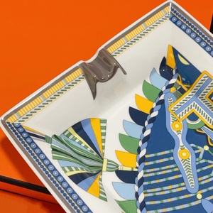 Wholesale Ashtray <b>Gift</b> <b>Sets</b> Creative Ceramic Cigar Ashtray Home Decor Various Designs Classic Style <b>Cheap</b> Prices - Product Image 2