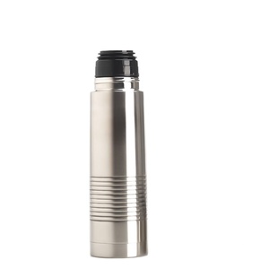 Bouteille isotherme moderne en acier inoxydable avec affichage de la température, isolation thermique de 6 à 12 heures, grande capacité pour les voyages - Product Image 2