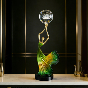 Tänzerin Kristallkugel Ornament Lotus 3D Geschnitzte Kugel Harz-Statue Wohnzimmer Eingangsbereich TV-Ständer Deko Geschenk - Product Image 5