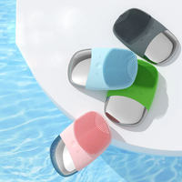 Brosse nettoyante sonique pour le visage, brosse faciale en silicone, appareil de beauté électrique pour le nettoyage du visage et compresse chaude pour les yeux
