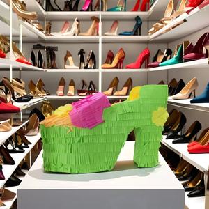 EASTTERN Nouveauté Pinata pour adultes en forme de chaussure à talon haut pour femmes et filles, accessoires de fête originaux - Product Image 5