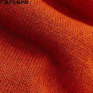 Polo en maille personnalisé pour homme, orange et bordeaux, col et poignets contrastants, coupe oversize, manches courtes, fabricants de polos pour hommes en gros - Product Image 5