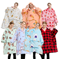 Couverture Sweat à Capuche Géante d'Usine Super Douce et Chaude en Flanelle Portative avec Grande Poche pour Hommes et Femmes
