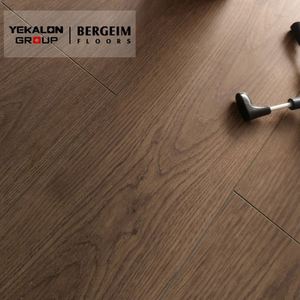 Pisos HDF para interiores de 8mm a 12mm, suelos laminados marrones lisos AC5 para suelos de salón - Product Image 3