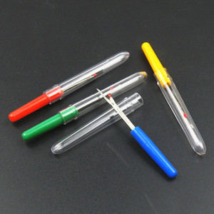 Yoke 110R ตัดตะเข็บ & เครื่องตัดด้าย | เครื่องมือขนาดเล็กที่มีความแม่นยำสำหรับการเย็บ, ควิลท์และครอสติช - Product Image 1