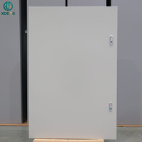 Armoire de distribution d'énergie solaire principale 400A, extérieure, optionnelle, IP54, anti-corrosion, résistante aux intempéries, 6 prises pour ferme solaire