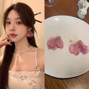 <span class=keywords><strong>Mori</strong></span> super fé<span class=keywords><strong>e</strong></span> en mousseline de soie fleur boucles d'oreilles vacances vent doux sens avancé doux français maille pétale boucles d'oreilles - Product Image 2