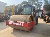 Machines d'occasion, rouleaux vibrants à double tambour Dynapac CA30D, rouleaux Dynapac d'occasion