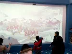 2023 New Finger Reach Portable Interactive Whiteboard With 7 Funny Snow Ball Games For Amusement Park Indoor Immersive Game