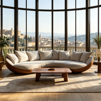 Italienisches Designer Gebogenes Stoffsofa Mid-Century Modern Walnussholz-Basis Anpassbare Leinen-Polsterung für Zuhause & Hotellobby