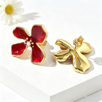 Anting Bunga Enamel Merah Vintage FM-LAE0874, Anting Bunga Tembaga Berlapis Emas, Anting Bunga Merah, Perhiasan Grosir