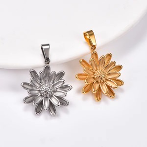 Collar con Colgante de Flor de Margarita en Acero Inoxidable para Mujeres y Hombres, Cadena Metálica, Joyería Boho, Accesorios para Manualidades, Regalo - Product Image 4