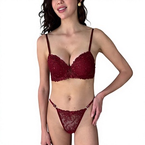 Ensemble soutien-gorge à armatures en dentelle blanche avec culotte string push-up à couvrance totale pour femme, bretelles réglables, style sexy taille basse opt171 - Product Image 3