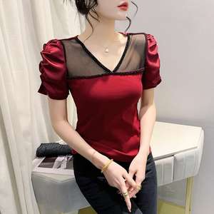 Été Nouveau Design <span class=keywords><strong>Original</strong></span> <span class=keywords><strong>Chic</strong></span> Sexy Mesh Stitching V-neck Heavy Industry Beads Puff Sleeve Fashionable T-<span class=keywords><strong>shirt</strong></span> - Product Image 1