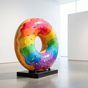 Rosa Fiberglas-Donut-Statue mit Streuseln und Sockel für Bäckerei, Café und Dessertladen-Dekoration - Product Image 5