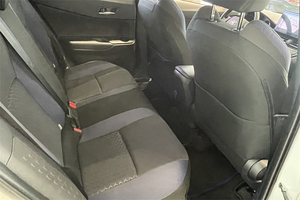 Venta caliente <span class=keywords><strong>Toyo</strong></span> Ta CHR 5 puertas 5 plazas SUV 185 km/h Velocidad máxima Caja de cambios automática Asientos de cuero FWD Drive Euro VI Emisión - Product Image 5