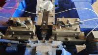 Machine automatique de fabrication de clous-agrafes en U à pointe barbelée pour clôtures de volailles et composants de moteur de filetage