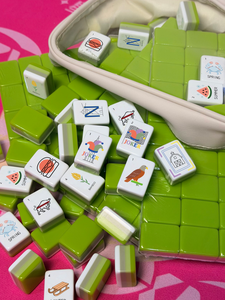 Tuiles de Mahjong Américaines Personnalisées Vert Citron, Expédition en 72h, avec un ensemble complet de 160/166 tuiles en acrylique à 4 couches, 1 jeu pour jeux de société - Product Image 3
