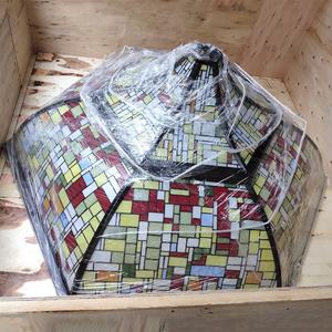 Dôme Tiffany en verre teinté avec cadre en fer pour applications extérieures, idéal pour bars, villas, hôtels et églises – Approvisionnement direct usine Chine - Product Image 3