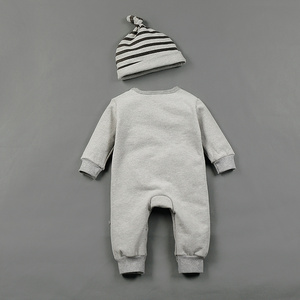 เสื้อผ้าเด็กขายส่ง บูติกแฟชั่นสวยงาม ชุดเด็กทารก หมวก ชุดรอมเปอร์ - Product Image 4