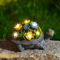 Statue de tortue de jardin solaire avec succulentes et 7 lumières LED décor de pelouse de tortue extérieure pour ornement de cadeau de cour de balcon de patio