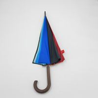 Parapluie droit semi-automatique 16 baleines arc-en-ciel avec logo personnalisé, poignée en J marron, auvent multicolore – Cadeau promotionnel pour événements d'entreprise