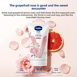 Crème pour les mains pour des mains saines, vitamine C, blanchissante, réparatrice, soin de la peau sèche, emballage en tube, coffret cadeau, expédition immédiate, vente en gros - Product Image 4