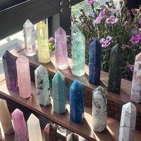 Tours de quartz en cristal de guérison pour la décoration Fengshui Vente en gros Naturel de haute qualité