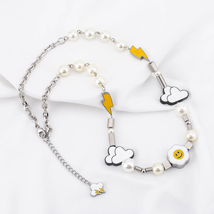 สร้อยคอแฟชั่นสไตล์พังก์ฮิปฮอปประดับมุกไทเทเนียมรูปเมฆหน้ายิ้มลายการ์ตูนสำหรับงานปาร์ตี้ - Product Image 4