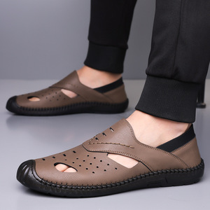 รองเท้าแตะหนังแบบสวมลำลองสำหรับผู้ชาย พื้นรองเท้ายางส้นเตี้ยระบายอากาศได้ดี เหมาะสำหรับสวมใส่พักผ่อน - Product Image 4