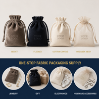 Sac à cordon en velours floqué avec logo personnalisé en sérigraphie pour l'emballage de montres, de bijoux et de cosmétiques