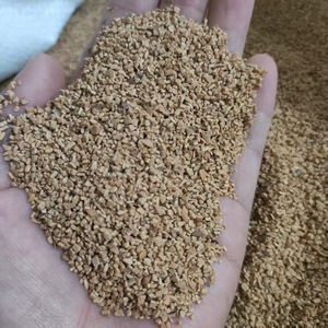 Arena de nuez y almendra desodorizante de 1.5 kg para cama de pollos y codornices en jaulas de cría. - Product Image 1
