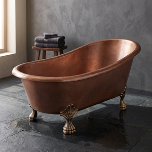Baignoire autoportante ovale en cuivre antique avec pieds de chaise, bain de luxe pour spa intérieur, pour maison et hôtel - Indian Home Crafts - Product Image 1