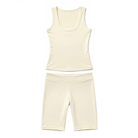 Anjie Benutzerdefiniertes Logo OEM ODM Private Label Maßgeschneidertes OEKO-TEX BSCI Geripptes Henley-Knopf-Neckholder-Crop-Top-Shorts-Set Damen Hersteller